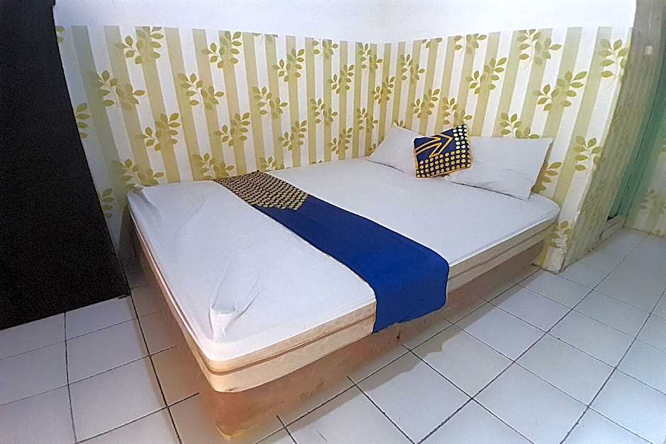 SPOT ON 93049 Iqfood Stonen Kostel