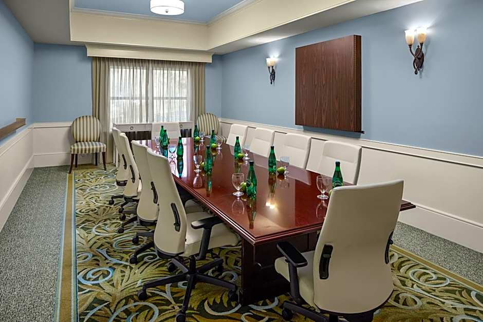 Courtyard by Marriott Charleston Mt. Pleasant