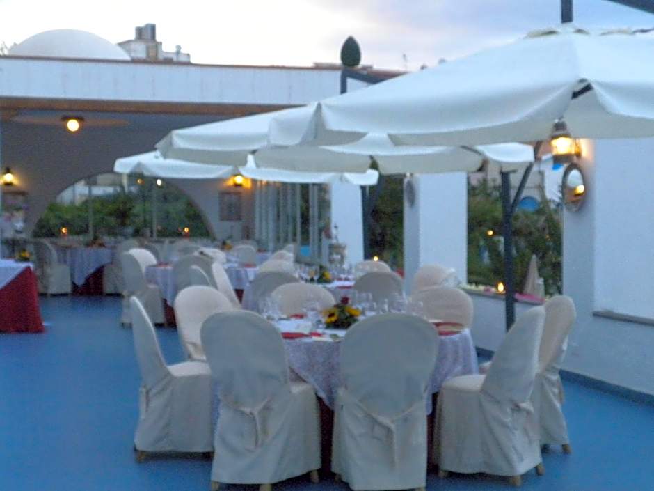 Arathena Rocks Hotel