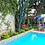 Hotel Las Dalias Inn