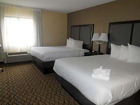 Deluxe Double Room with Two Double Beds - Non-Smoking