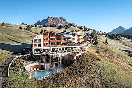 Hotel Goldener Berg
