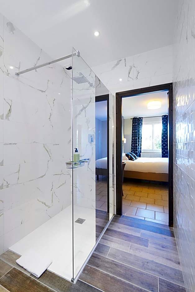 Pont du Chalon Hôtel and Restaurant