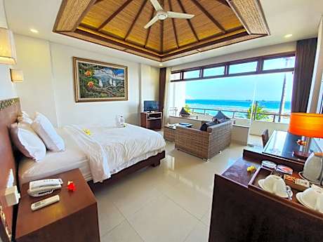 Sky Deluxe Double Room with Sea View