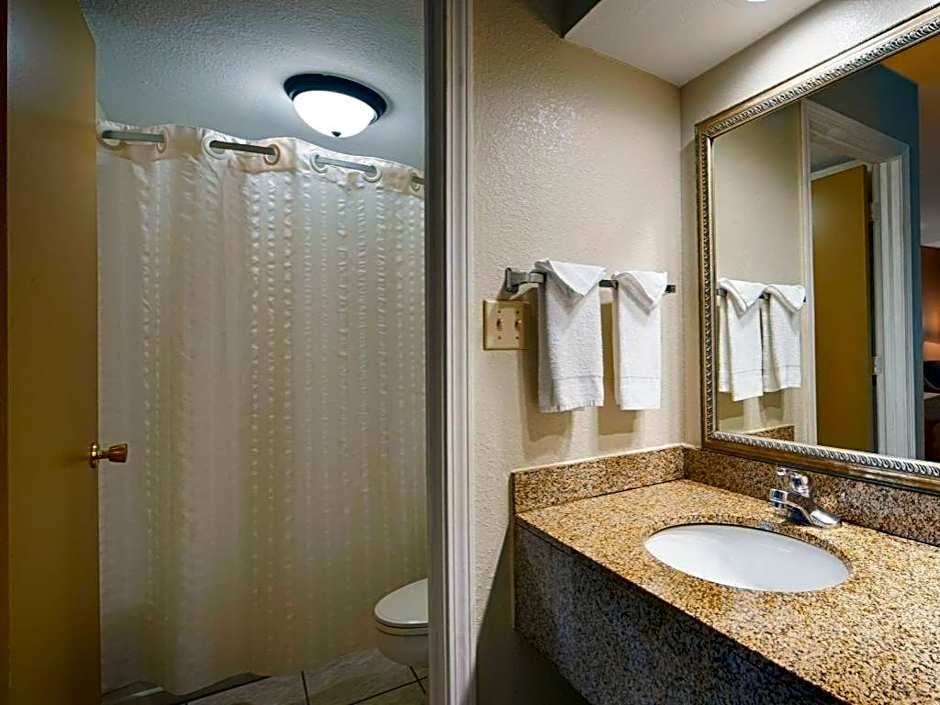Days Inn by Wyndham Little Rock South