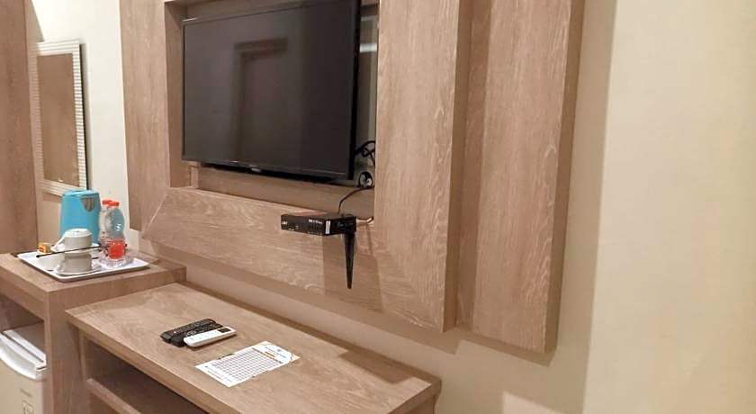 Urbanview Hotel Dedy Jaya Brebes