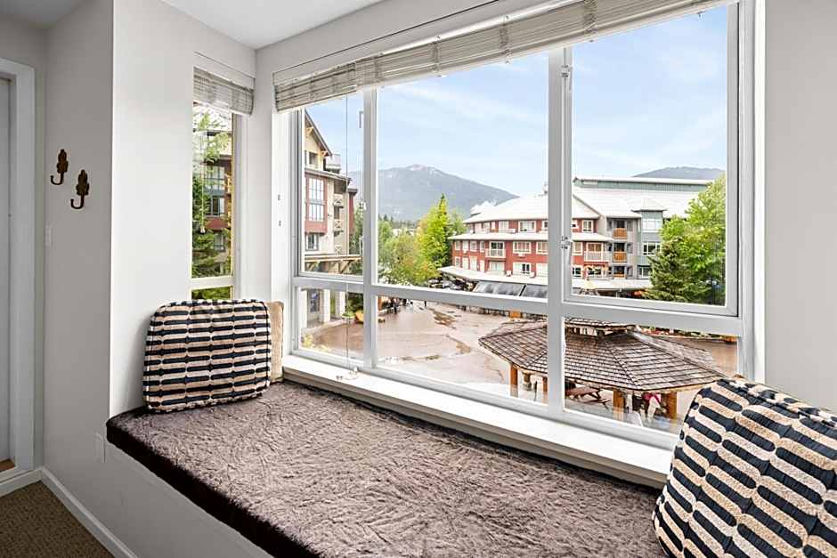 Bear Lodge One Bedroom by MVA