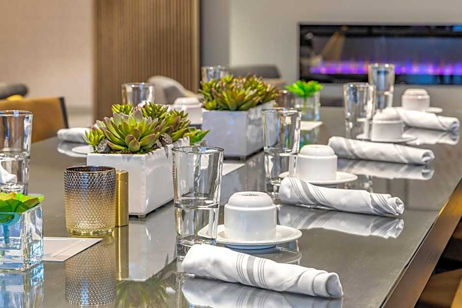 Cambria Hotel Rock Hill - University Center