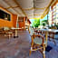 Hotel Joli