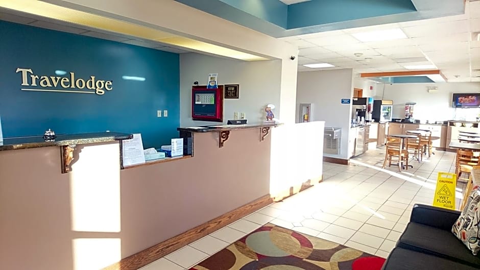 Travelodge by Wyndham Knoxville East