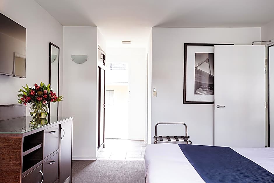 MAS Country Station Motel