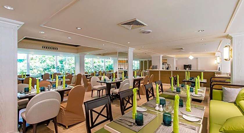 Dusit Thani Pattaya