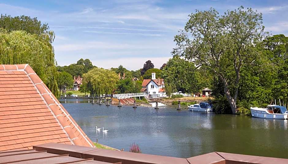 The Swan, Streatley, Berkshire