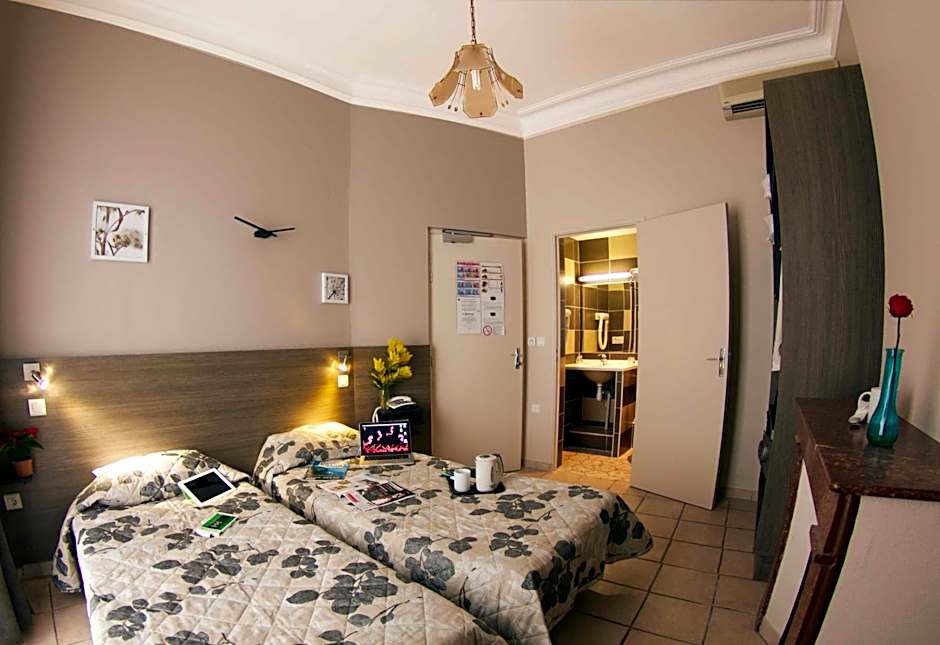 Le Strasbourg Hotel