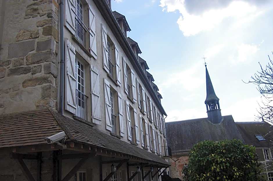 Best Western Blanche De Castille Dourdan