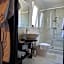 Julina Boutique Living