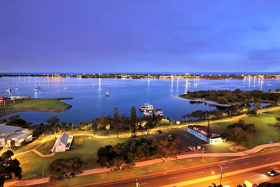 Palmerston Tower on Southport Broadwater
