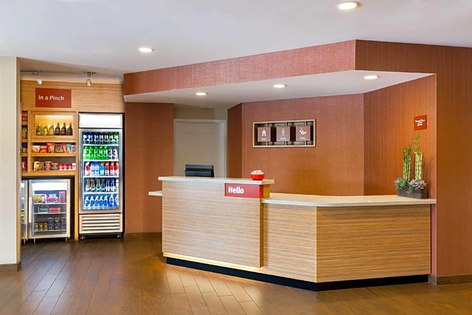 TownePlace Suites by Marriott Grand Rapids Airport Southeast