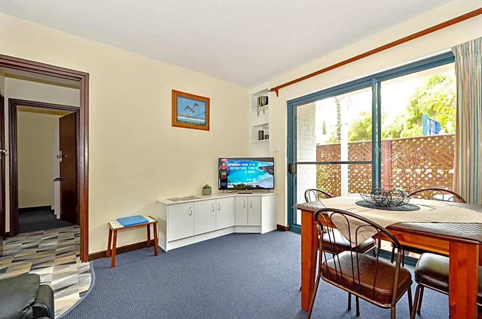 Dolphin Lodge Albany - Self Contained Apartments at Middleton Beach