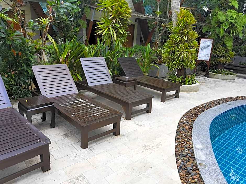 Phuket Meet Holiday Hotel