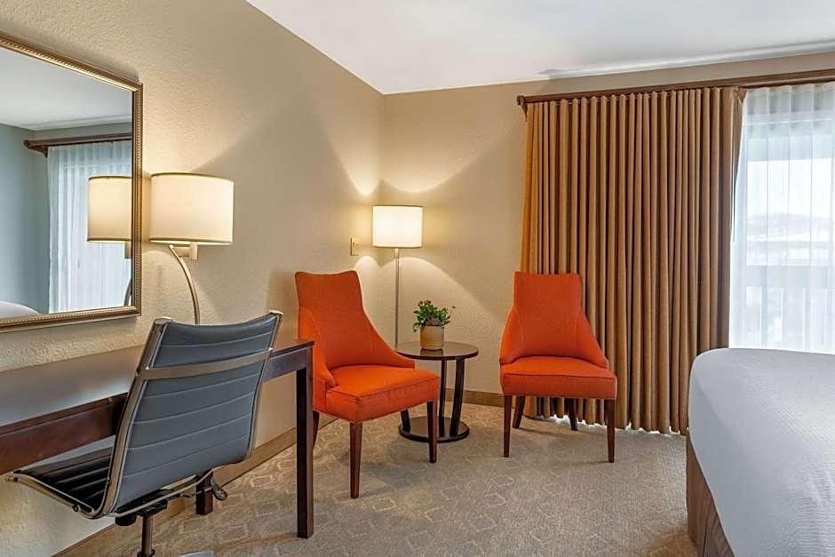 Best Western Plus Monterey Inn