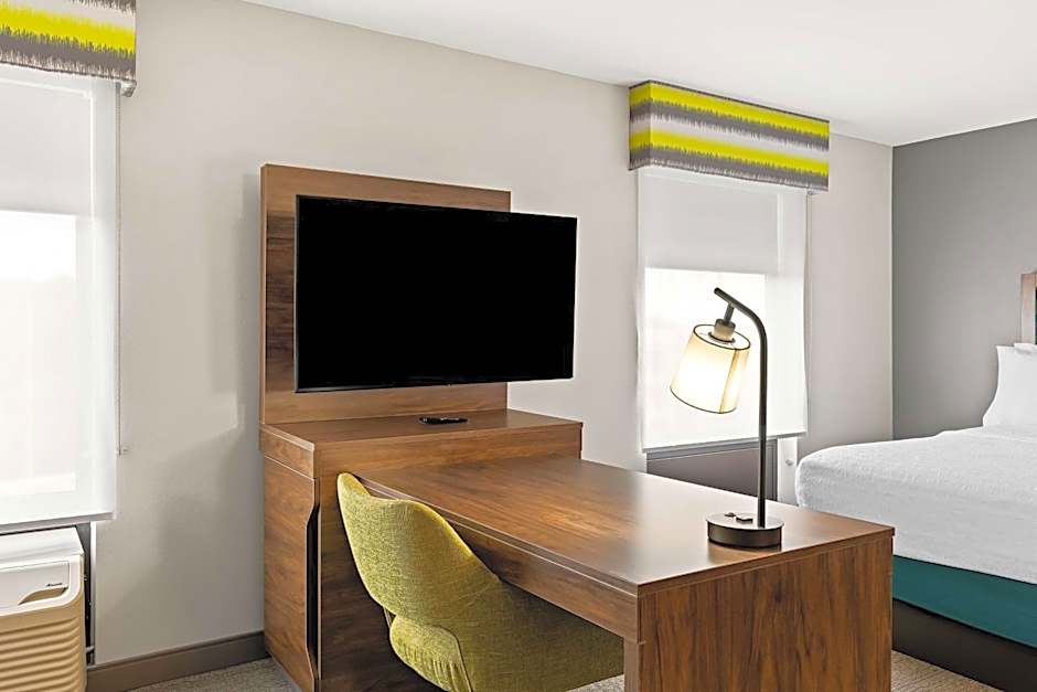 Hampton Inn By Hilton & Suites Canton