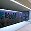 Econo Express Hotel