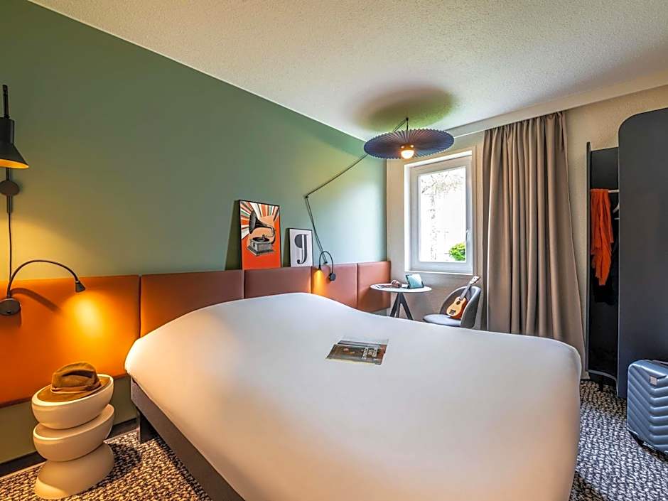 ibis Nuits Saint Georges