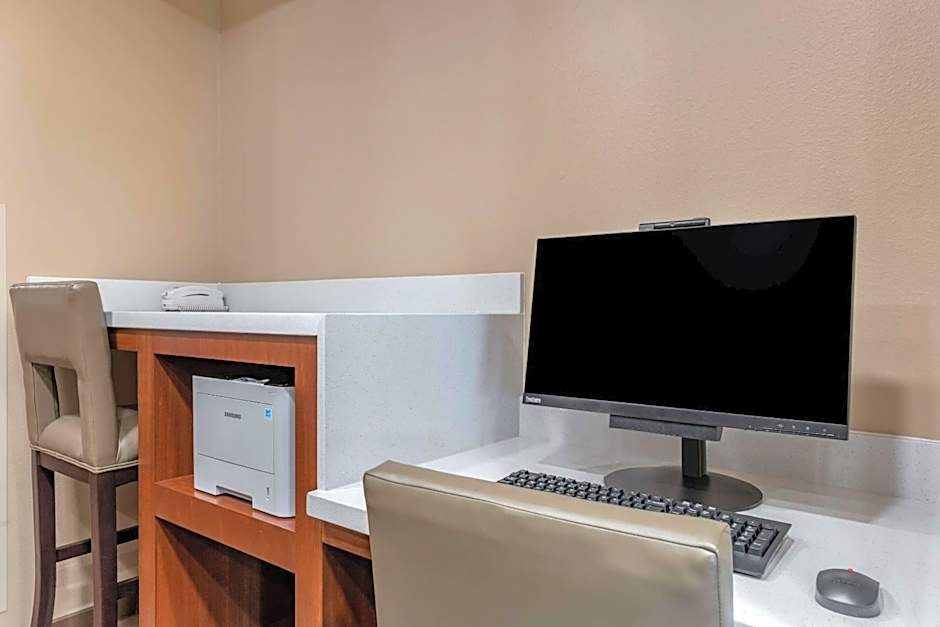 Comfort Suites Daytona Beach-Speedway