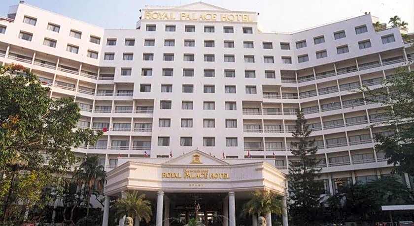 Royal Palace Hotel