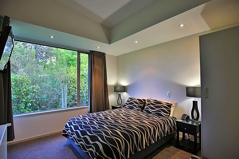 The Links Carters Beach Apartments