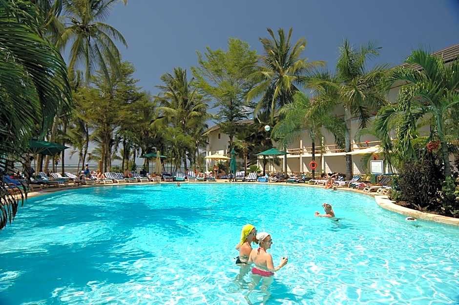 Travellers Beach Hotel & SPA