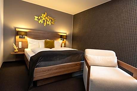 Deluxe Double Room with Mini-Fridge