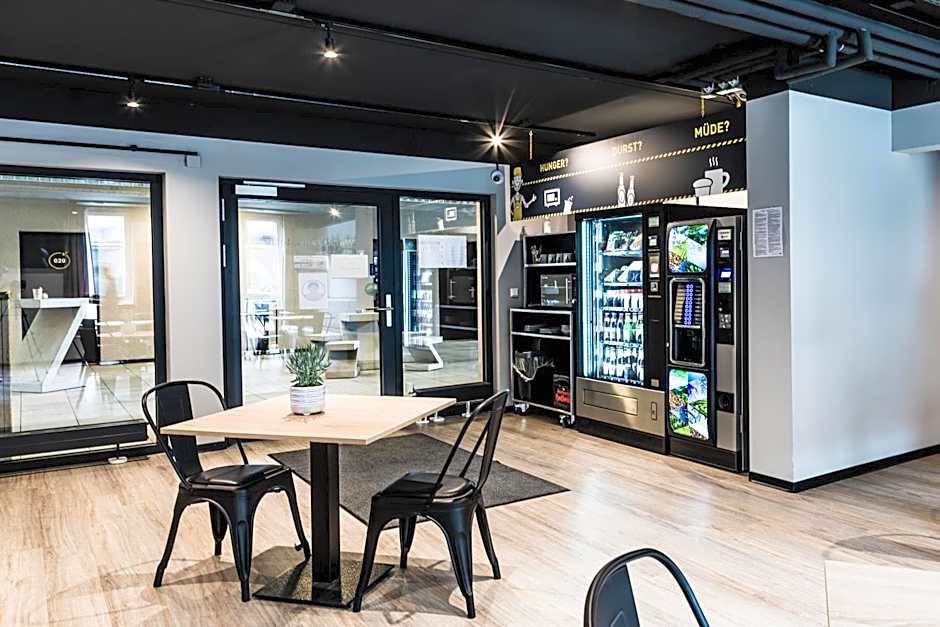 Das Schlafwerk Stuttgart-Nord VOLLDIGITALES HOTEL-SELF-CHECK IN - keine Rezeption-LowBudget-cashless