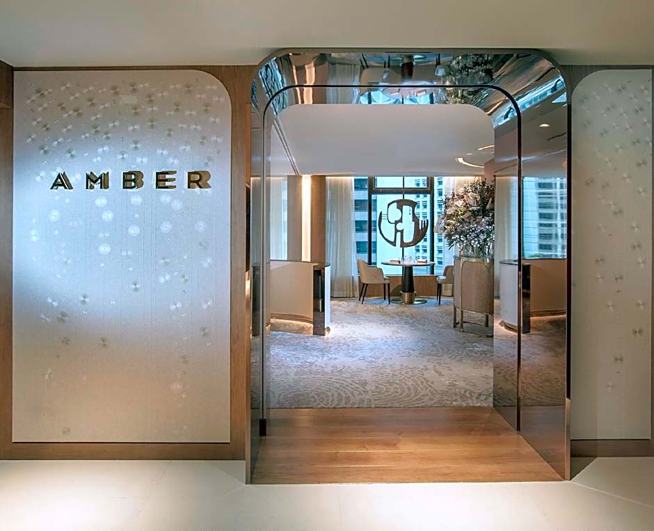 The Landmark Mandarin Oriental Hong Kong