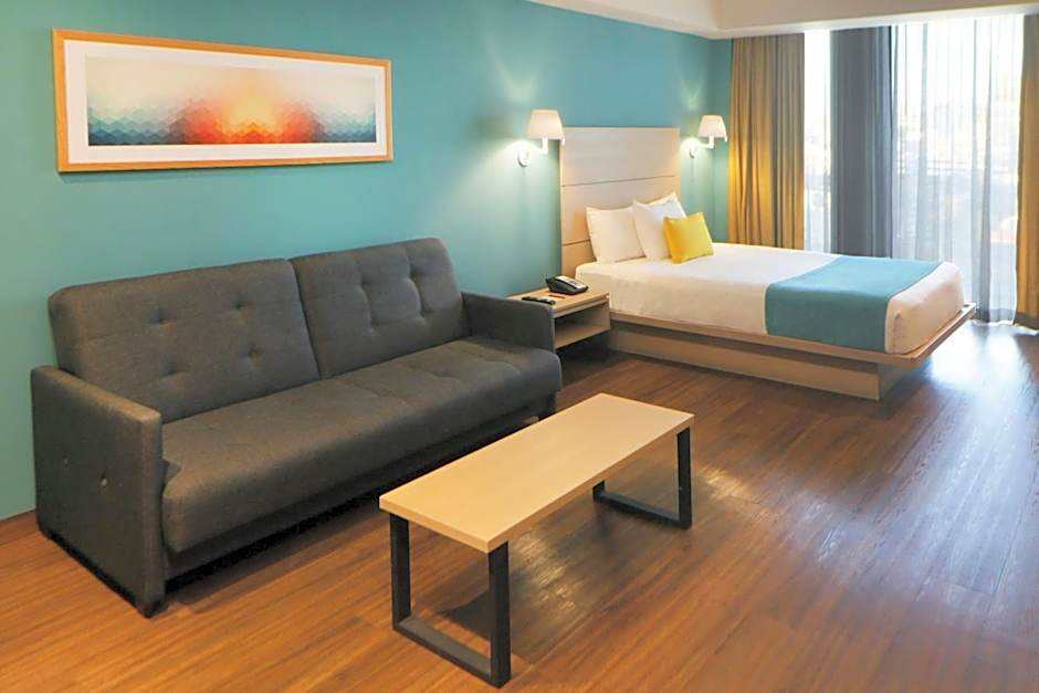 City Express Suites by Marriott Tijuana Rio