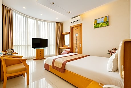 S79 Happy Hotel 7 Ly Thai To Street 