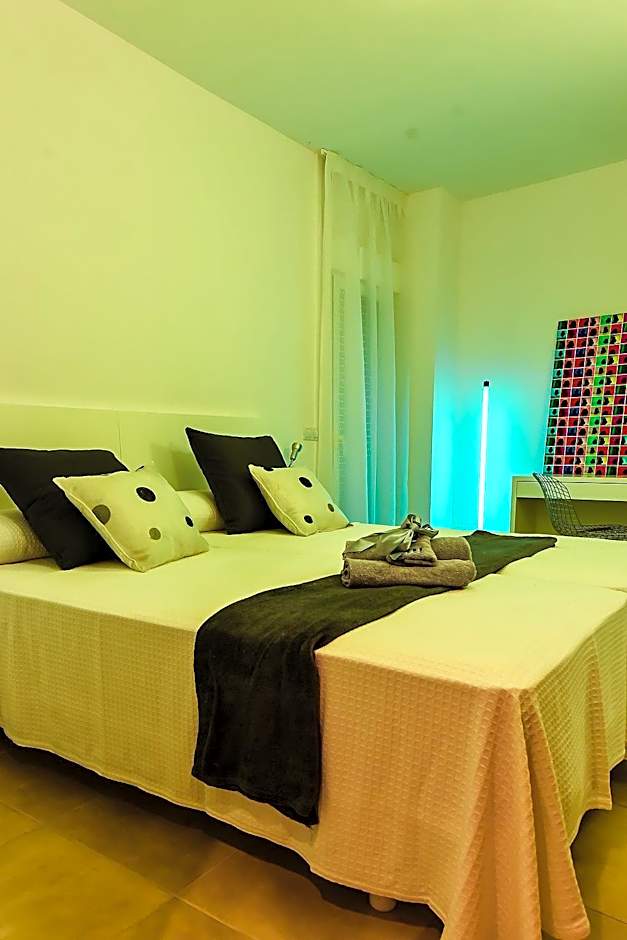 Sal Mar Suites