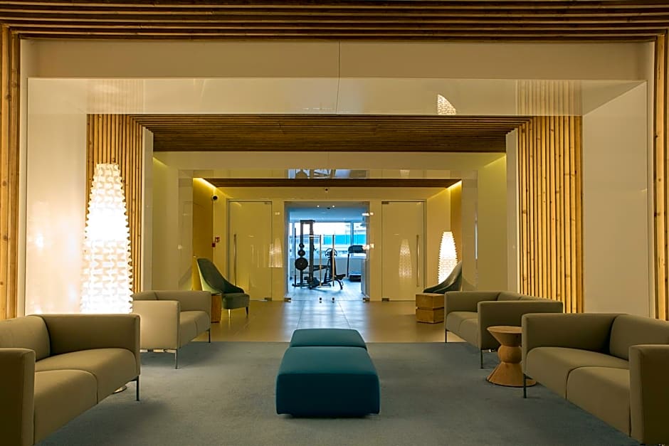 Panoramic Hotel Plaza