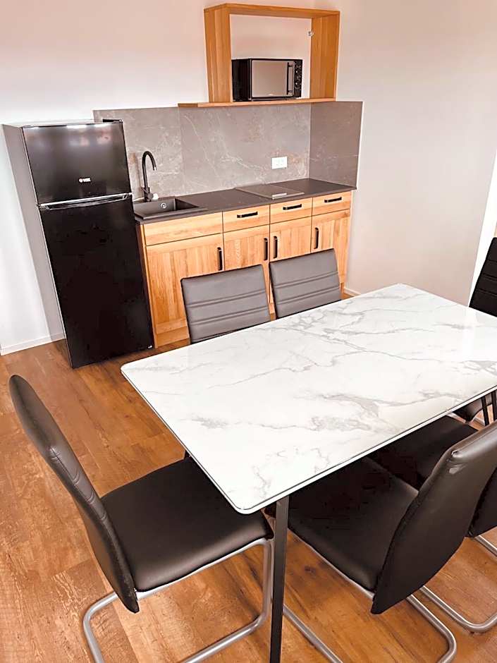 PJagodic Hotel Cerklje - 5min to Airport