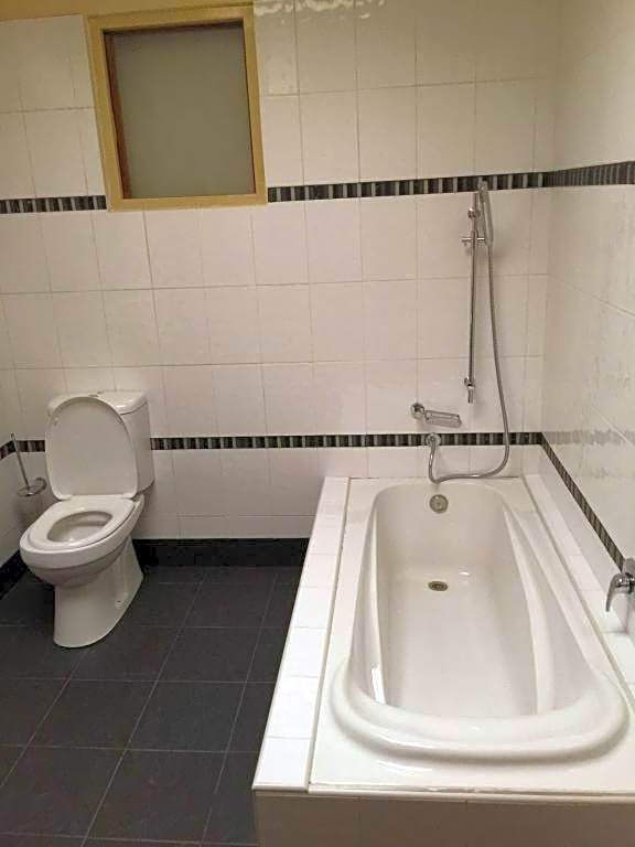 Victoria Palms Hotel