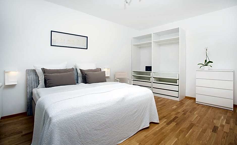 Victoria Apartments