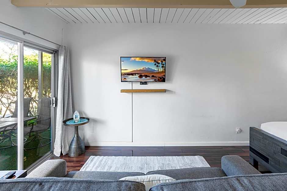 Cozy Maui Studio Retreat Just Steps to the Sand!