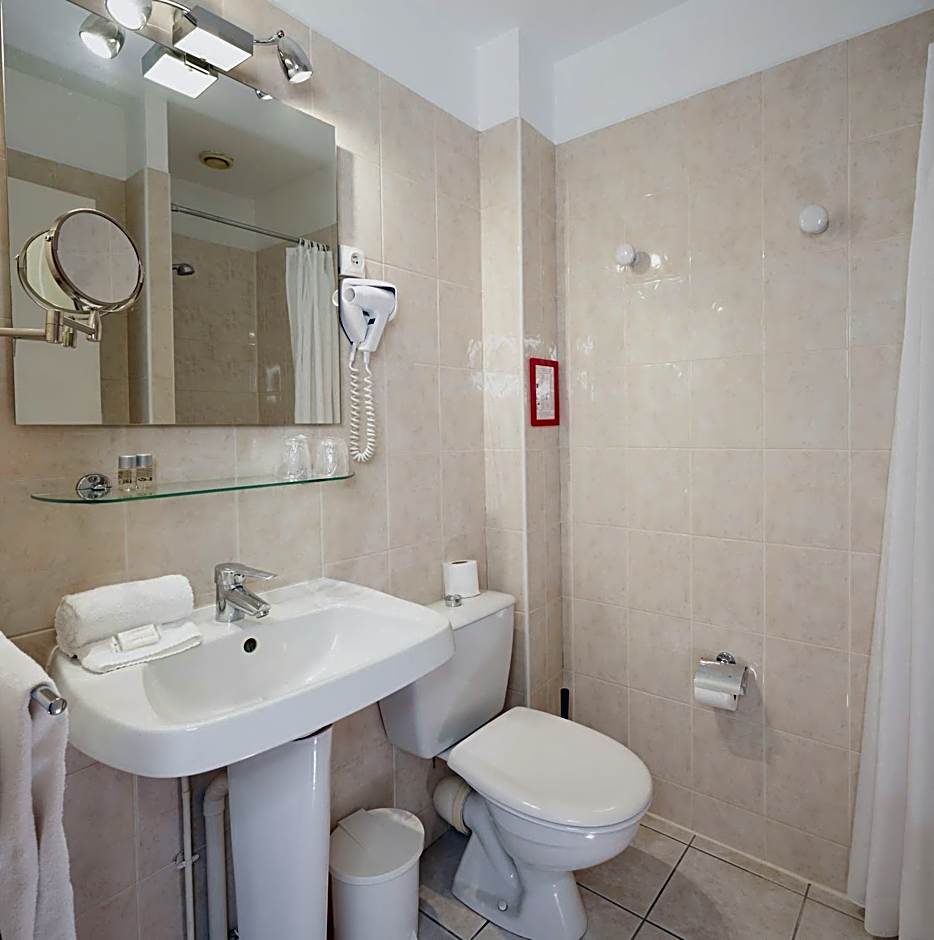 LOGIS Hotel Du Theatre