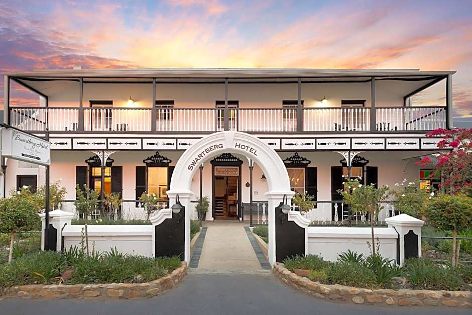 Swartberg Hotel, Cork Tree Collection