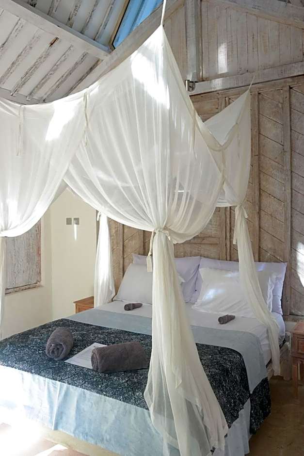 Captain Coconuts Gili Air