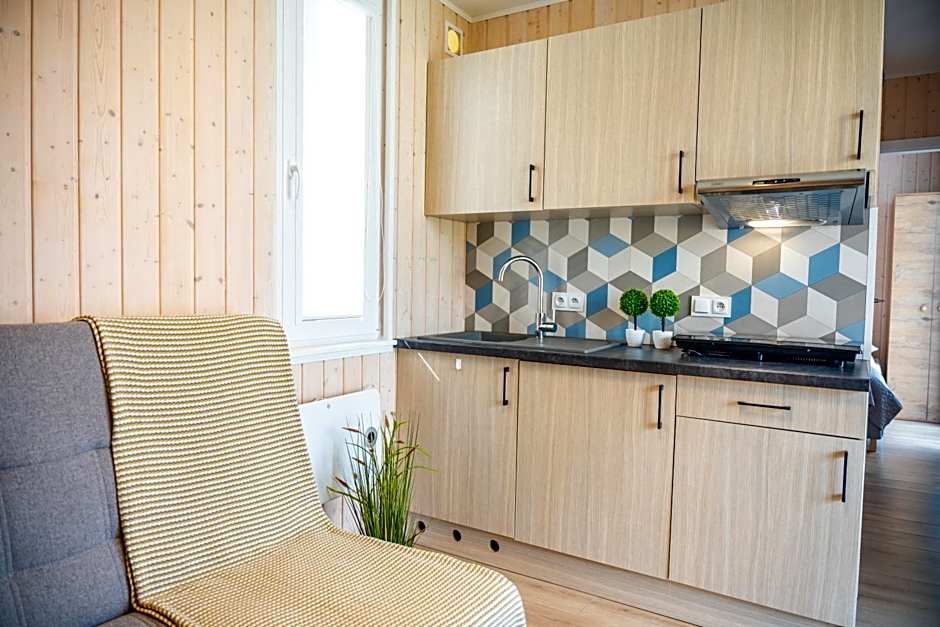 Velo Camp nad jeziorem Dadaj