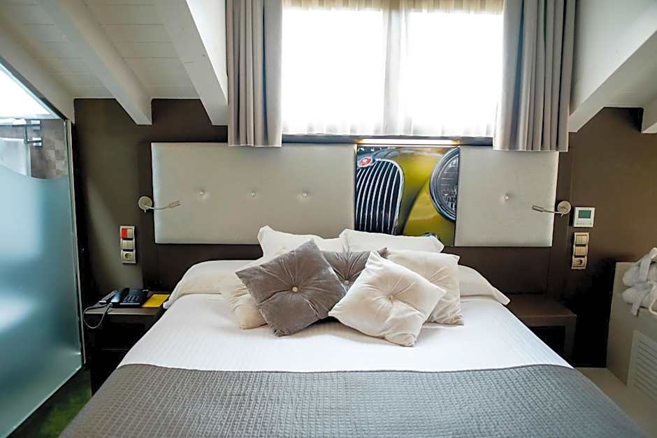 Costa Esmeralda Suites