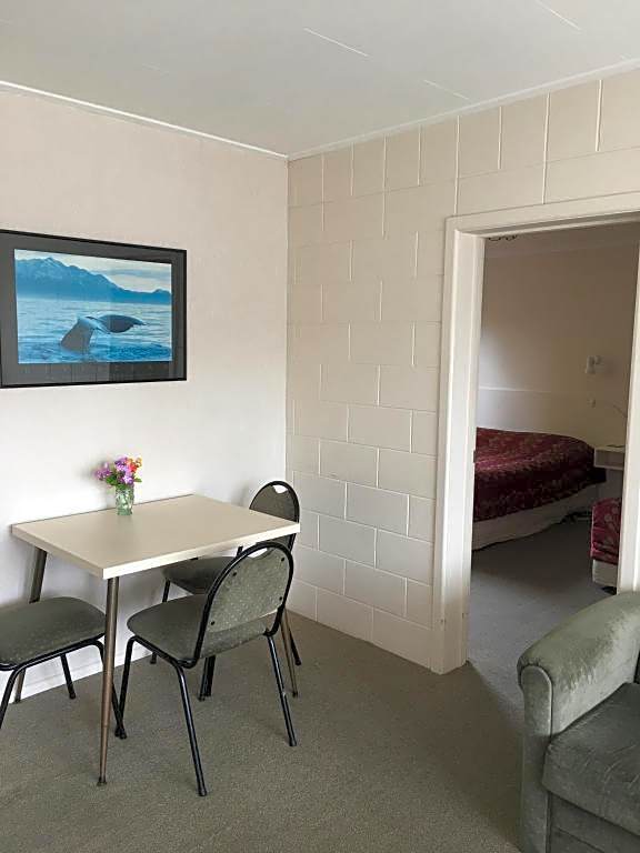 Blue Seas Motel