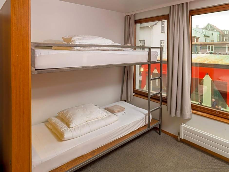 Loft - HI Eco Hostel
